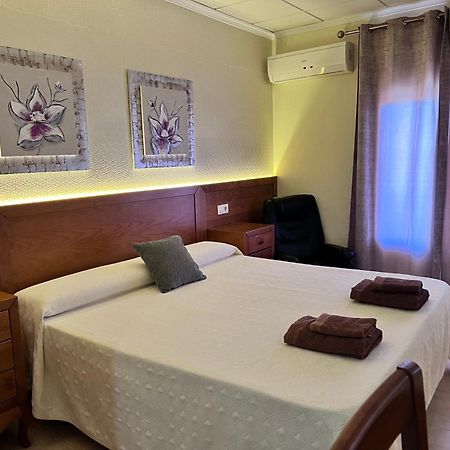 Hotel Don Juan 푸엔테드제나브 외부 사진