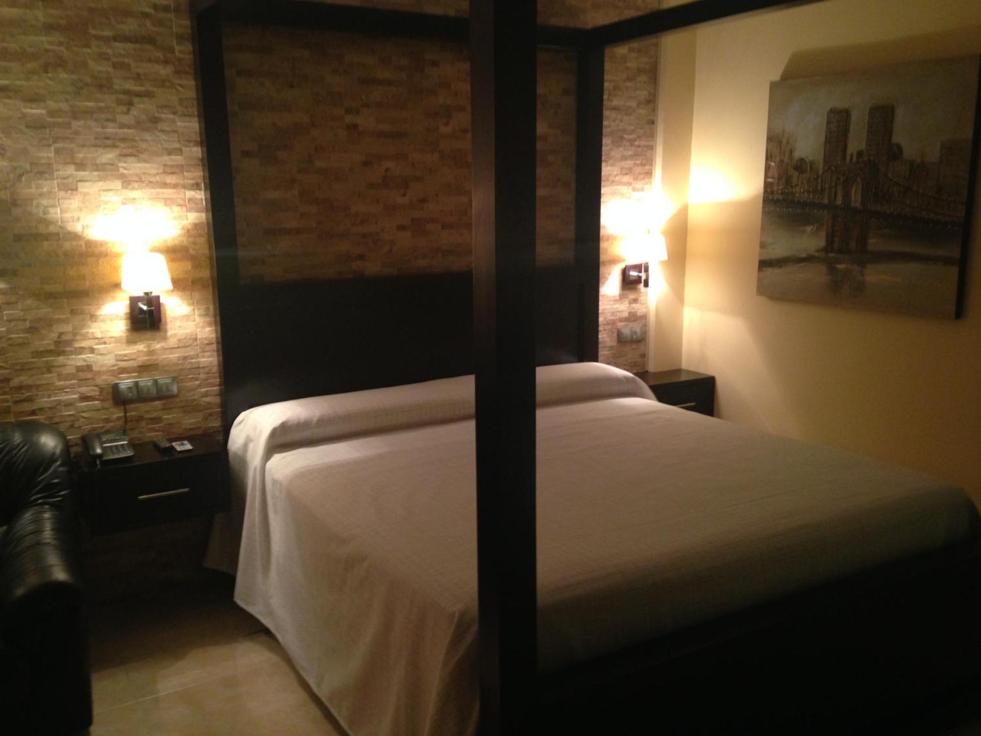 Hotel Don Juan 푸엔테드제나브 객실 사진