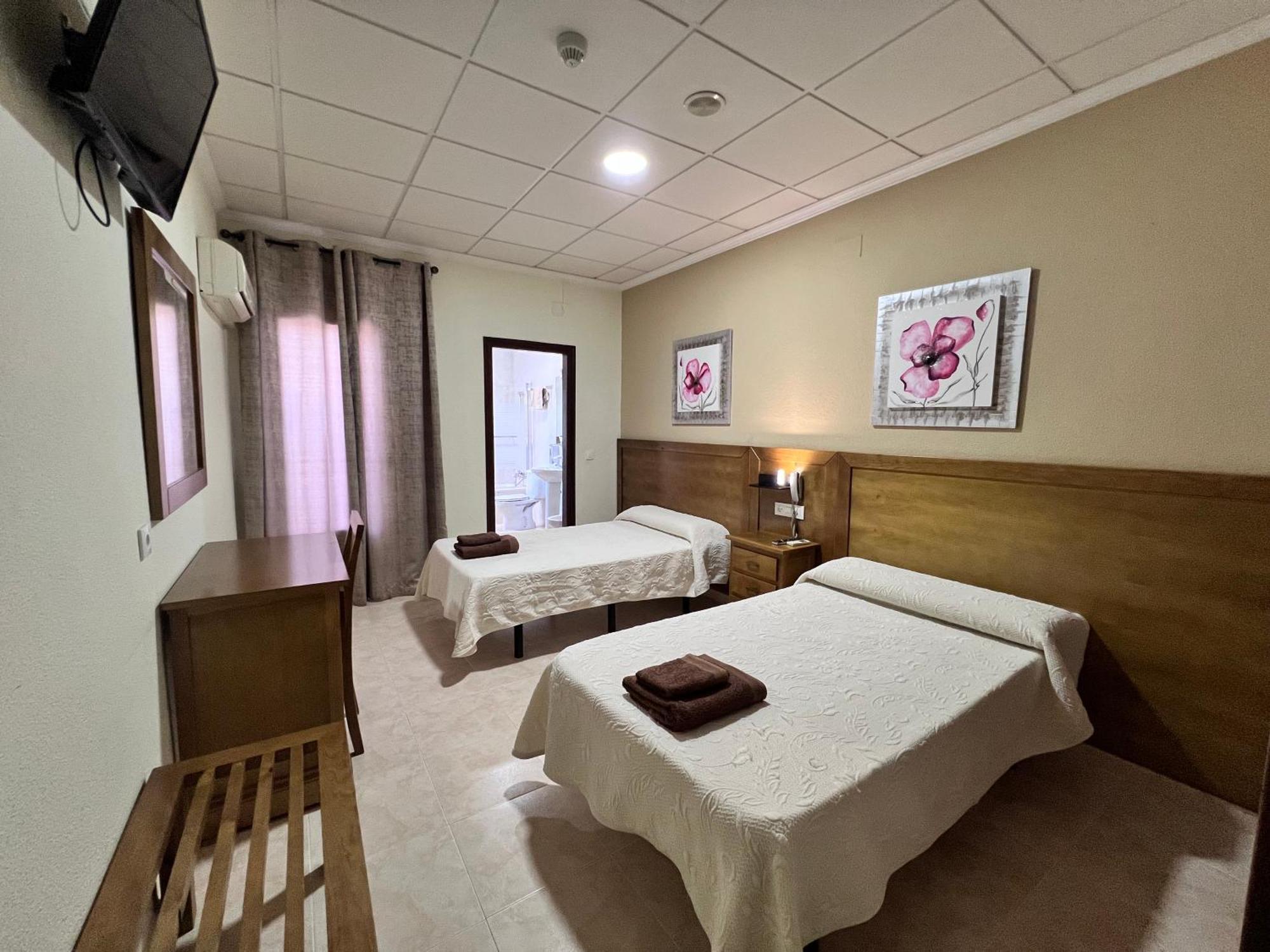 Hotel Don Juan 푸엔테드제나브 외부 사진