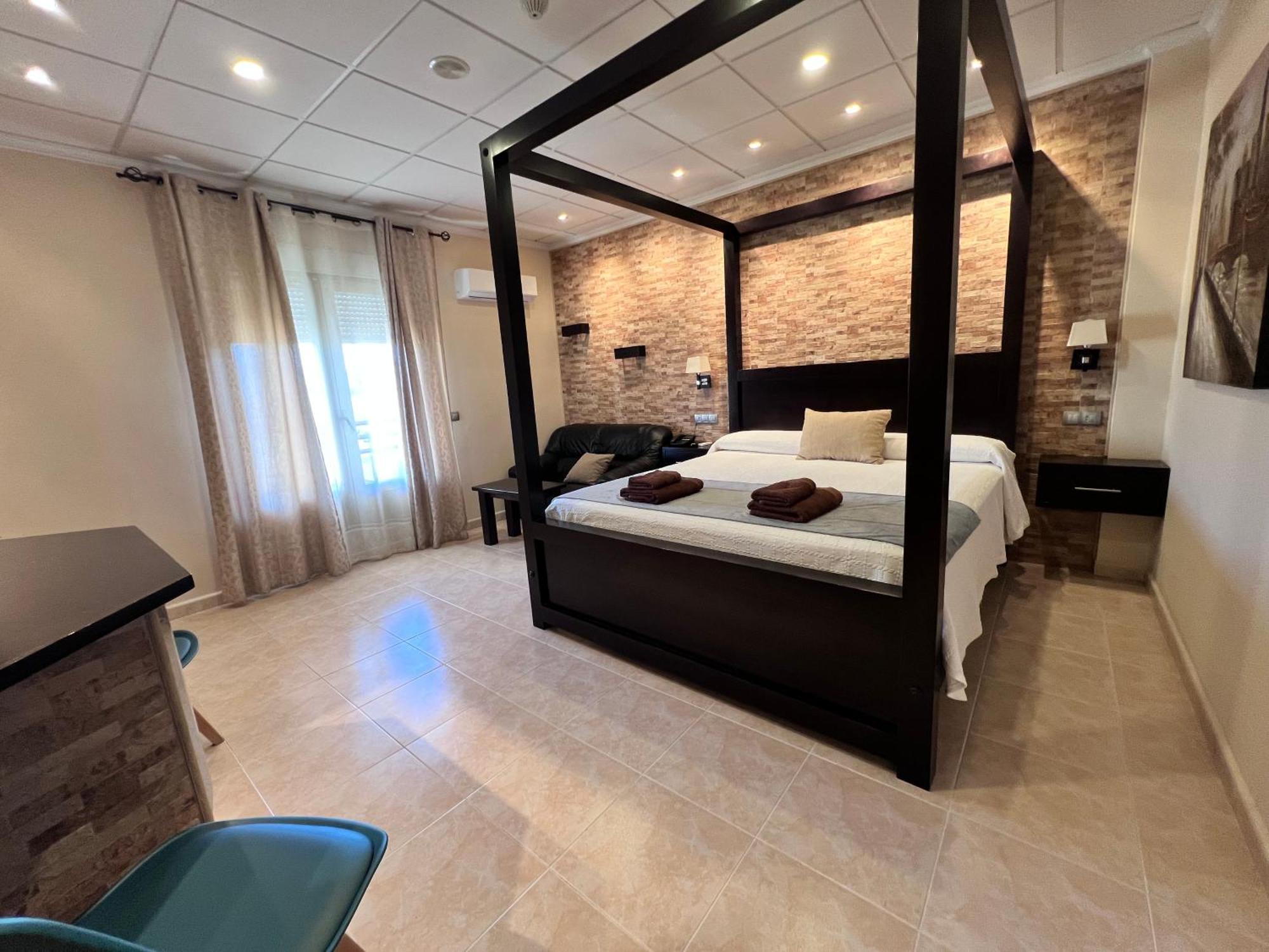 Hotel Don Juan 푸엔테드제나브 외부 사진